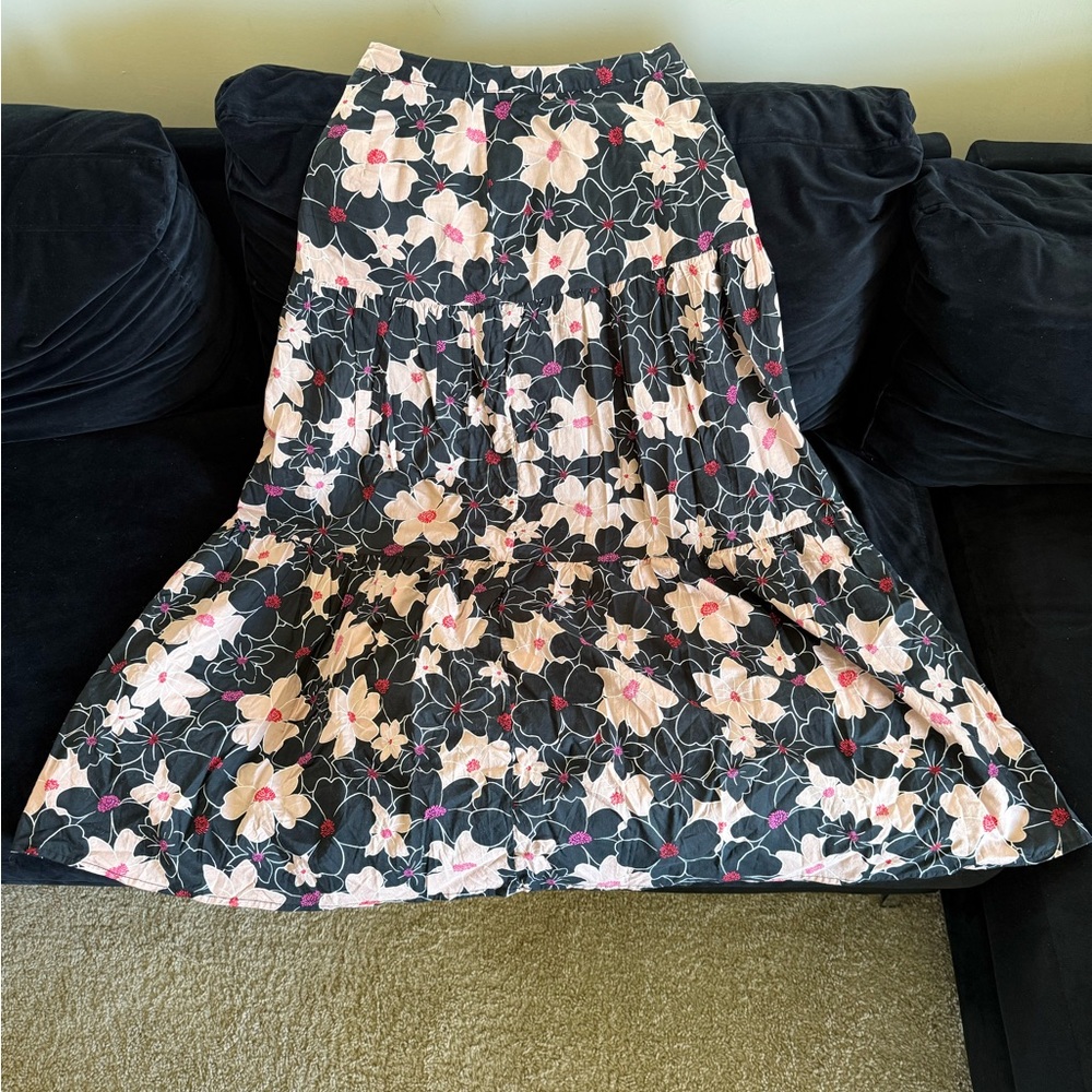 Who What Wear Black and Pink Floral Cottagecore Maxi Skirt
